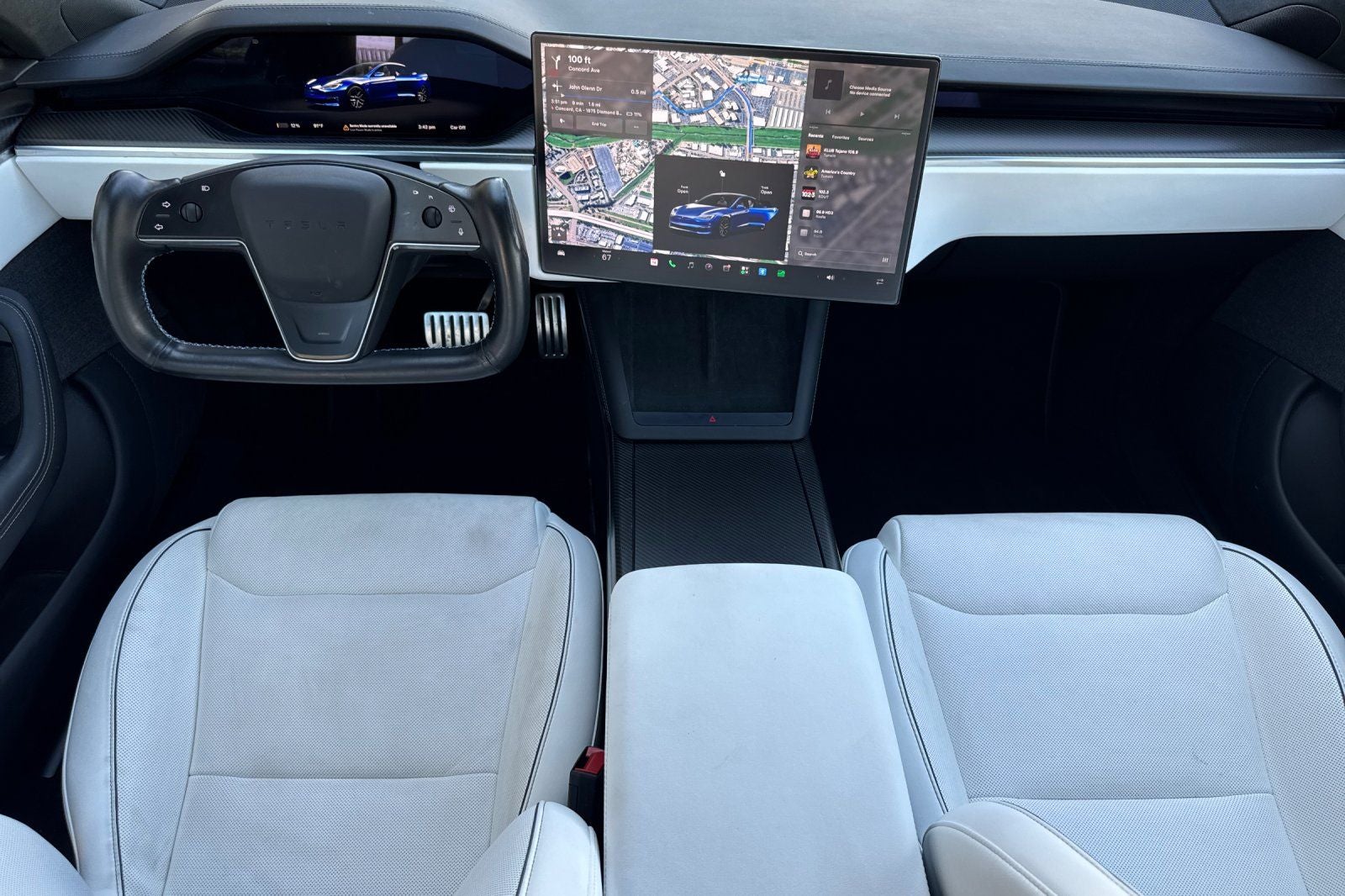 2023 Tesla Model S Plaid