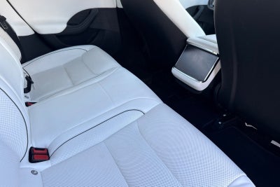 2023 Tesla Model S Plaid