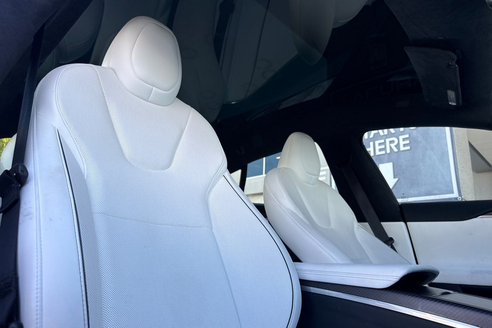 2023 Tesla Model S Plaid