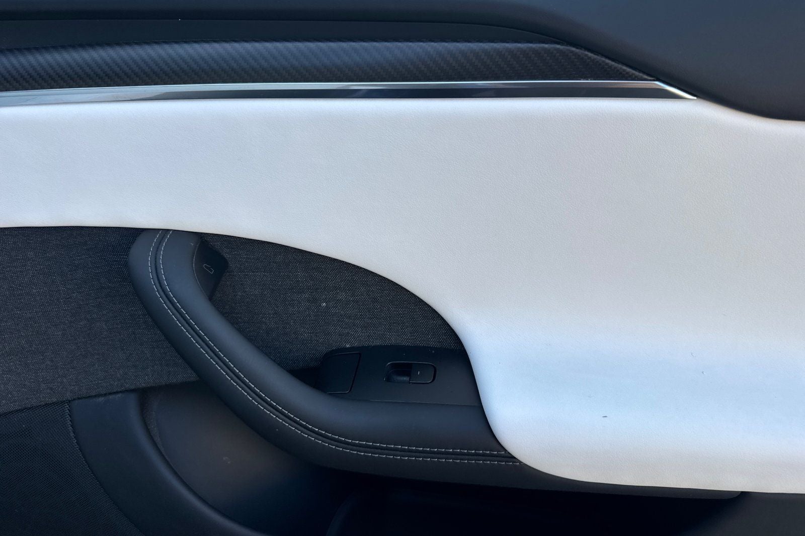 2023 Tesla Model S Plaid