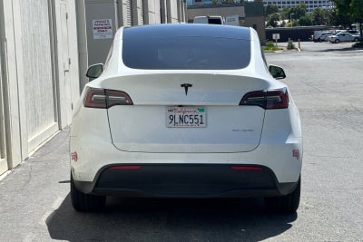 2024 Tesla Model Y Long Range