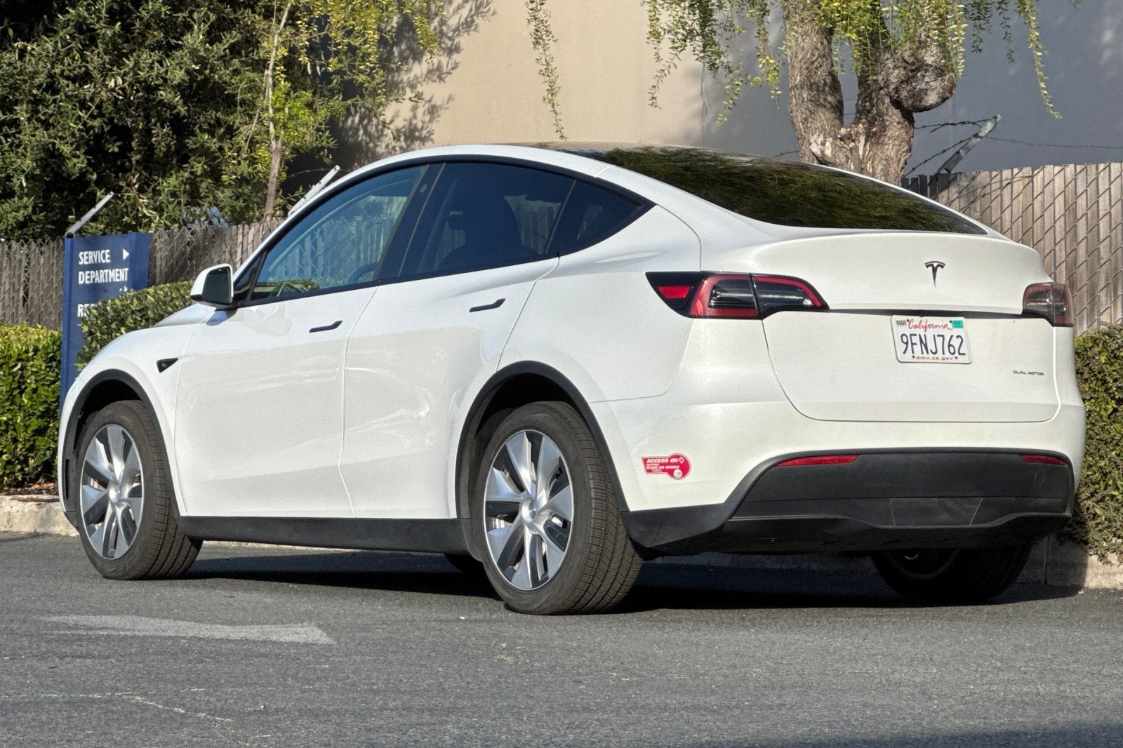 2023 Tesla Model Y Long Range