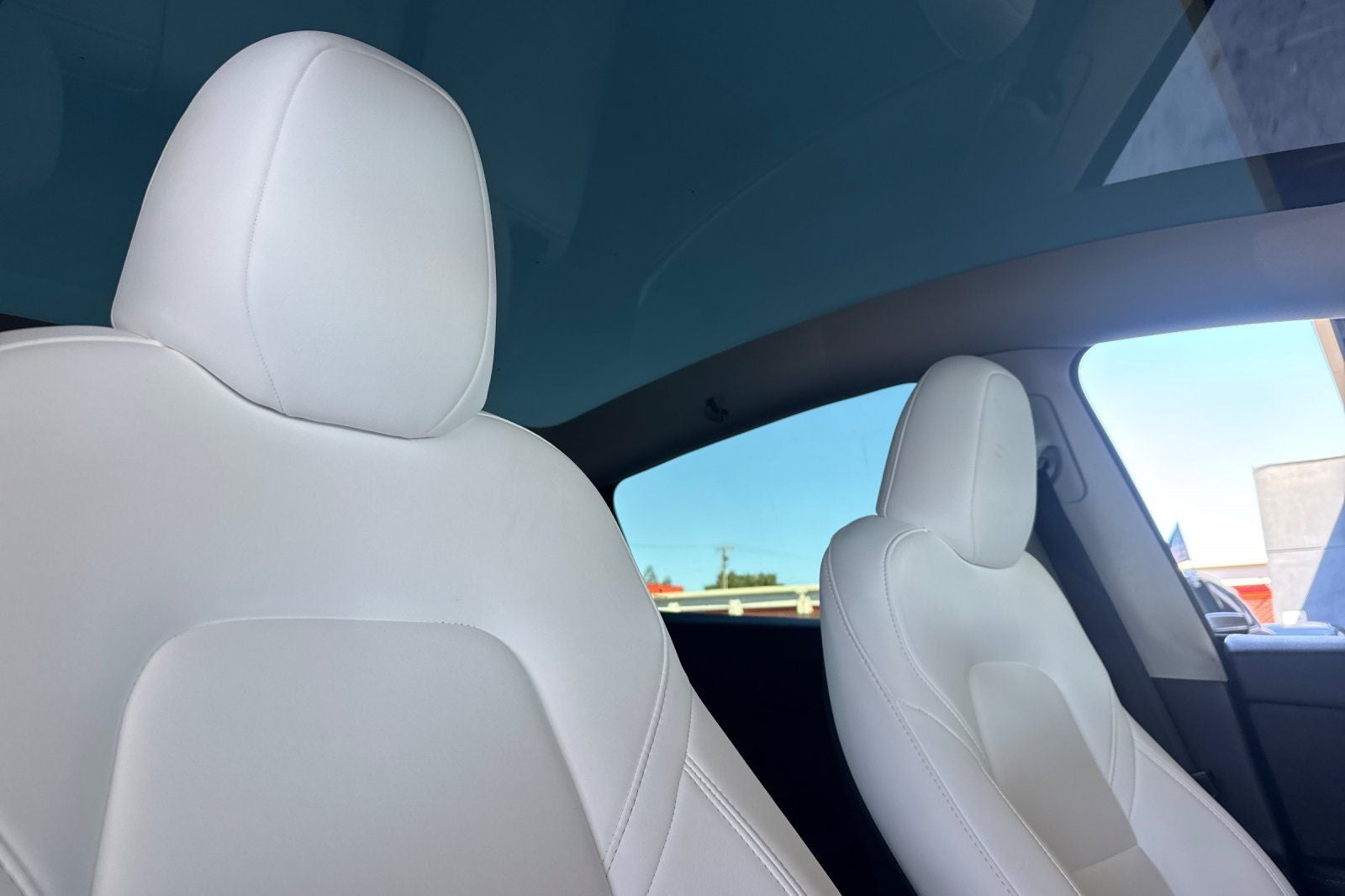 2023 Tesla Model Y Long Range LONG RANGE
