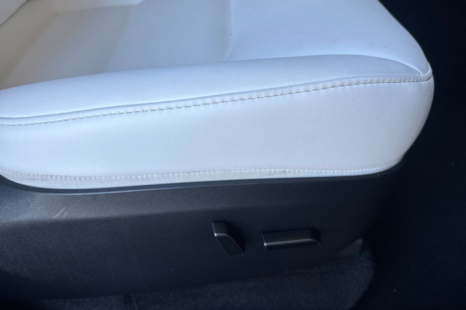 2023 Tesla Model Y Long Range LONG RANGE