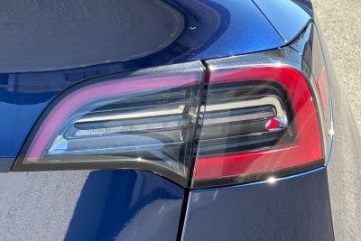 2023 Tesla Model Y Long Range LONG RANGE