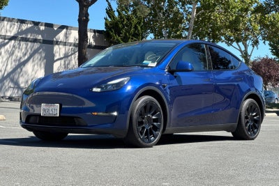 2023 Tesla Model Y Long Range LONG RANGE