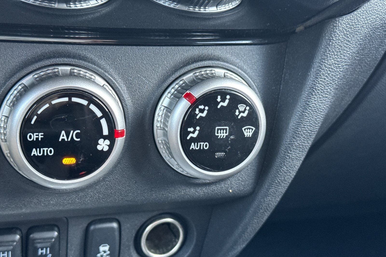 2024 Mitsubishi Outlander Sport SE