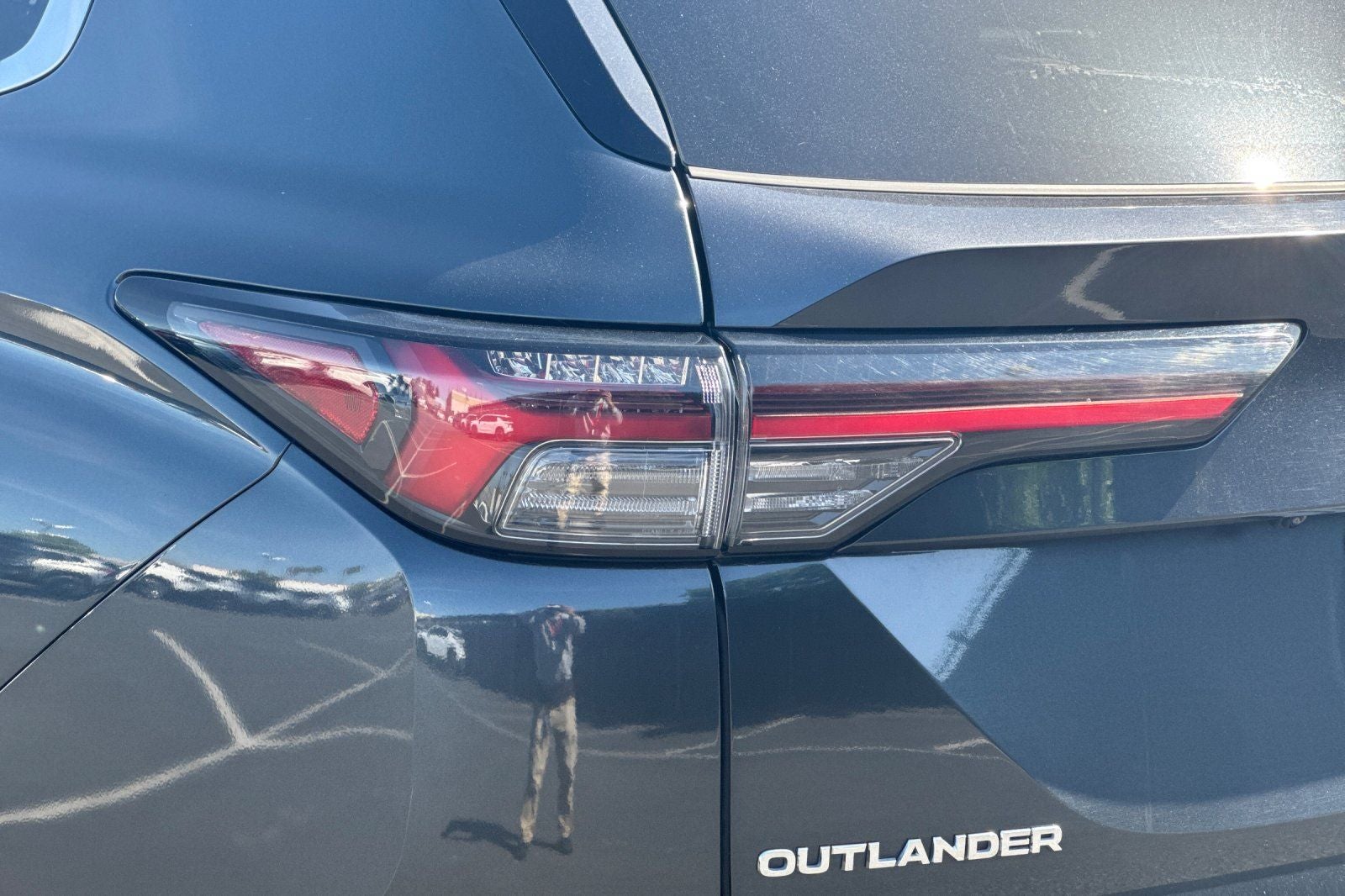 2025 Mitsubishi Outlander SE