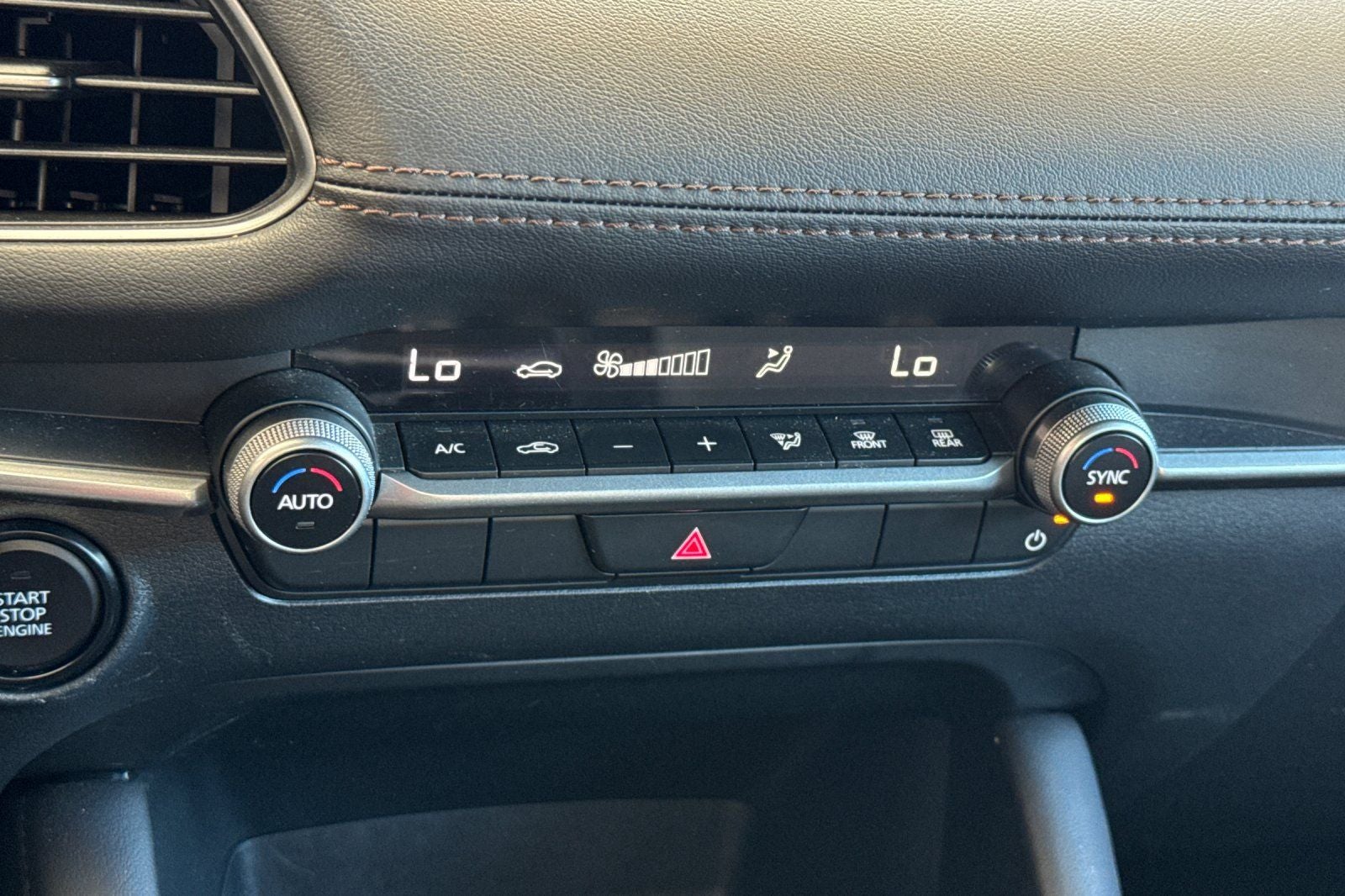 2024 Mazda Mazda3 2.5 S Select Sport