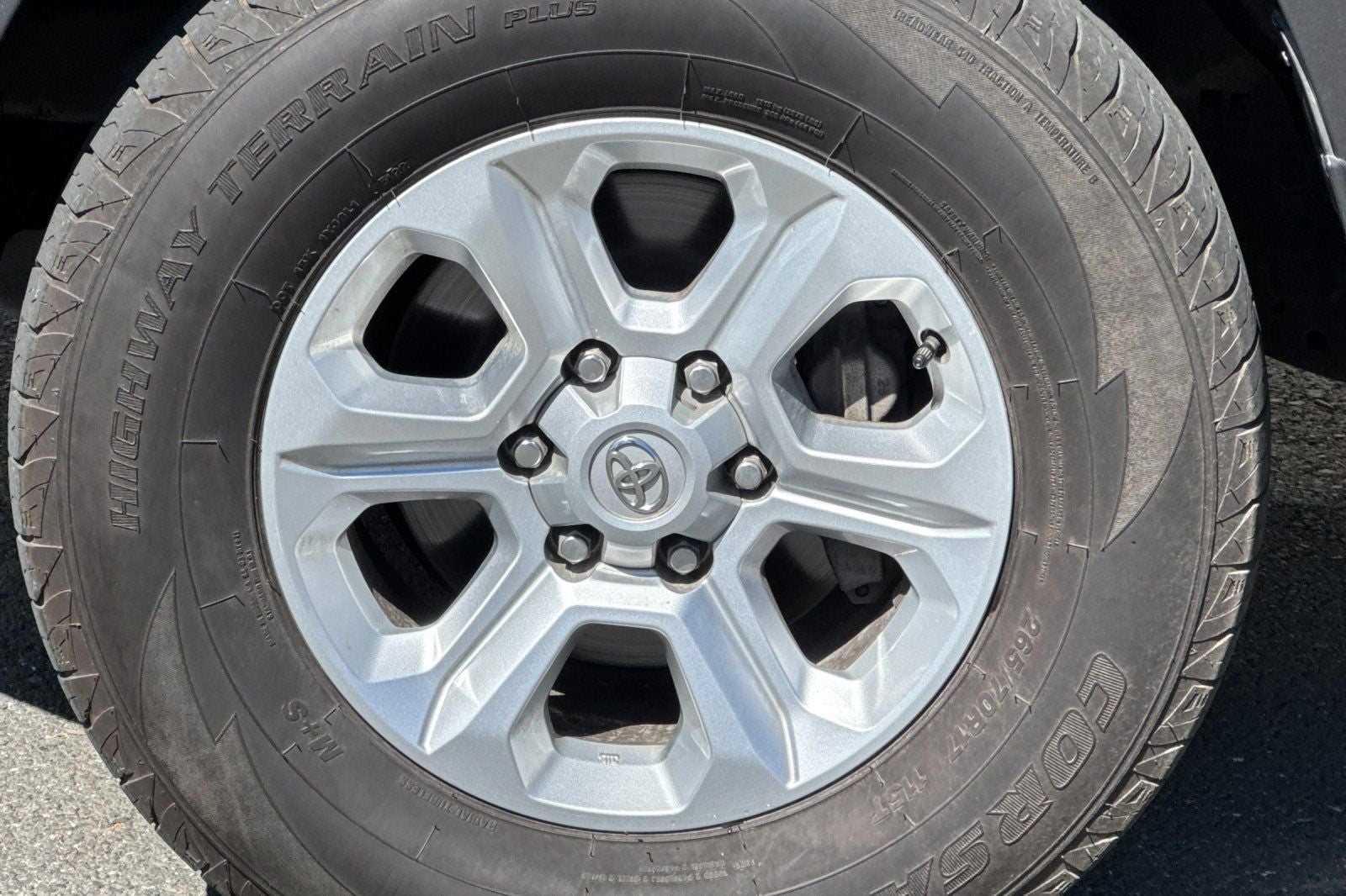 2023 Toyota 4Runner SR5