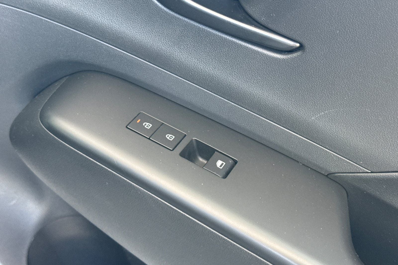 2025 Hyundai Kona SEL SEL