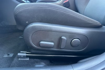 2024 Hyundai Kona Electric SEL