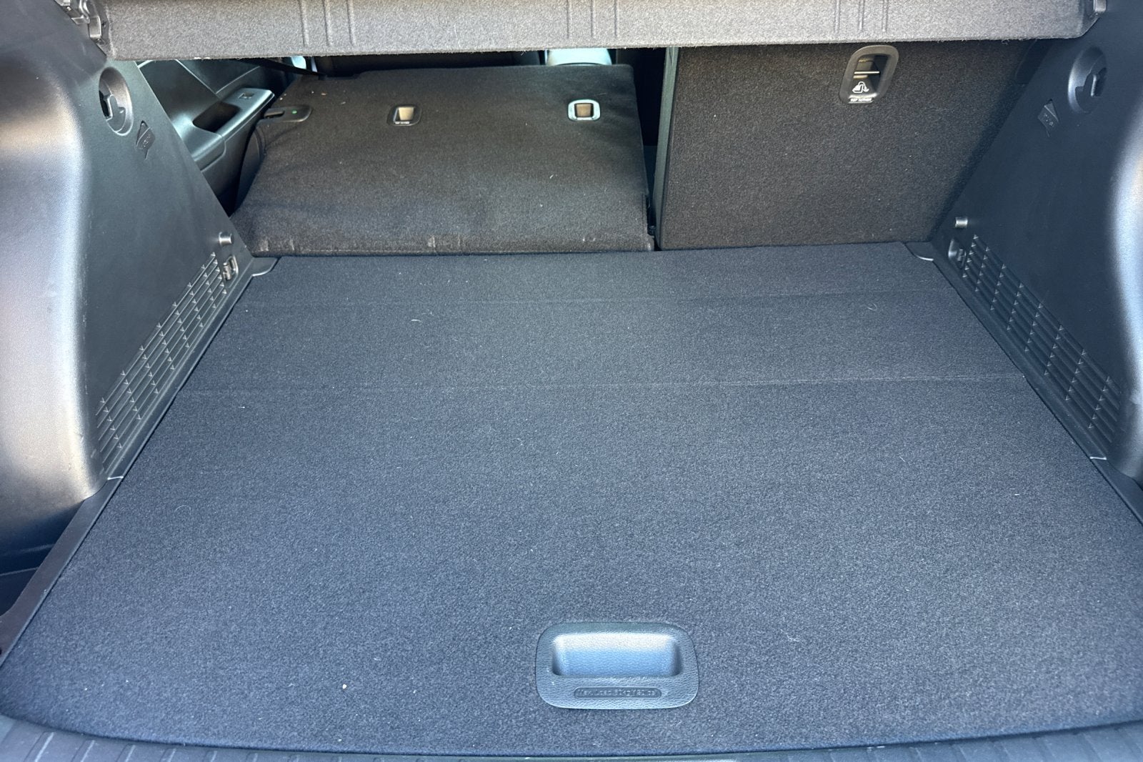 2024 Hyundai Kona Electric SEL