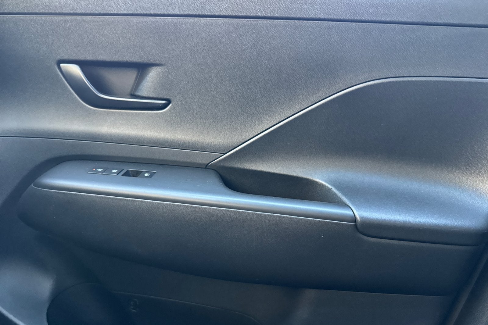 2024 Hyundai Kona Electric SEL
