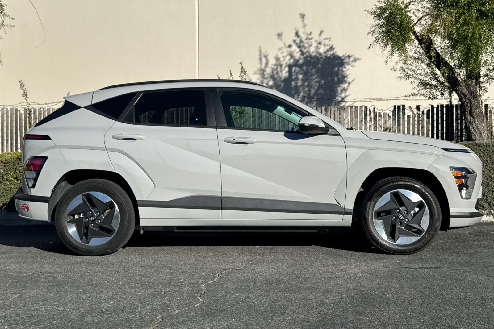 2024 Hyundai Kona Electric SEL