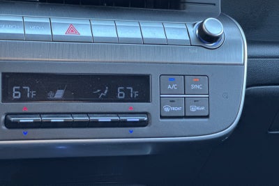 2024 Hyundai Kona Electric SEL