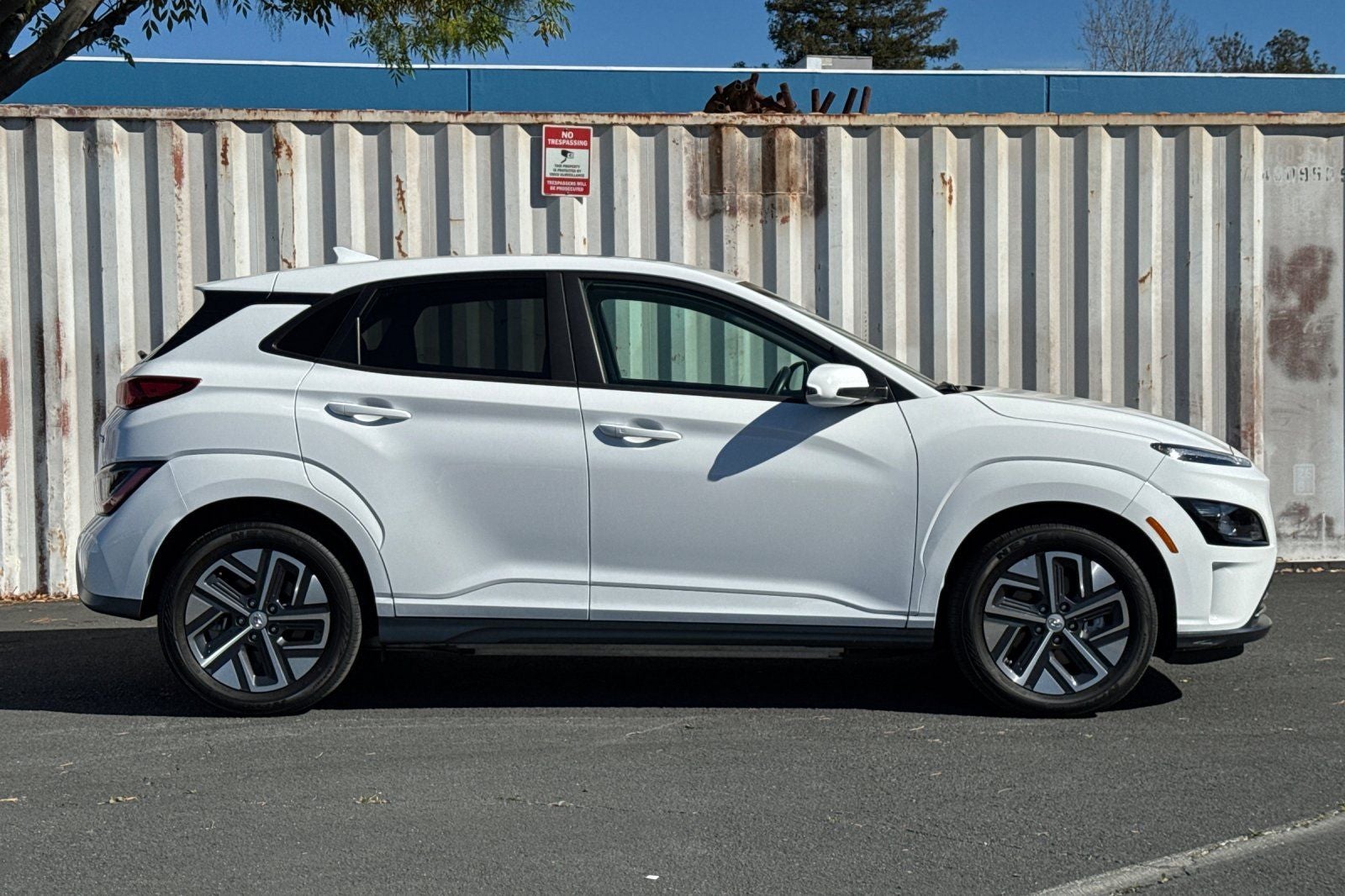 2023 Hyundai Kona Electric SEL