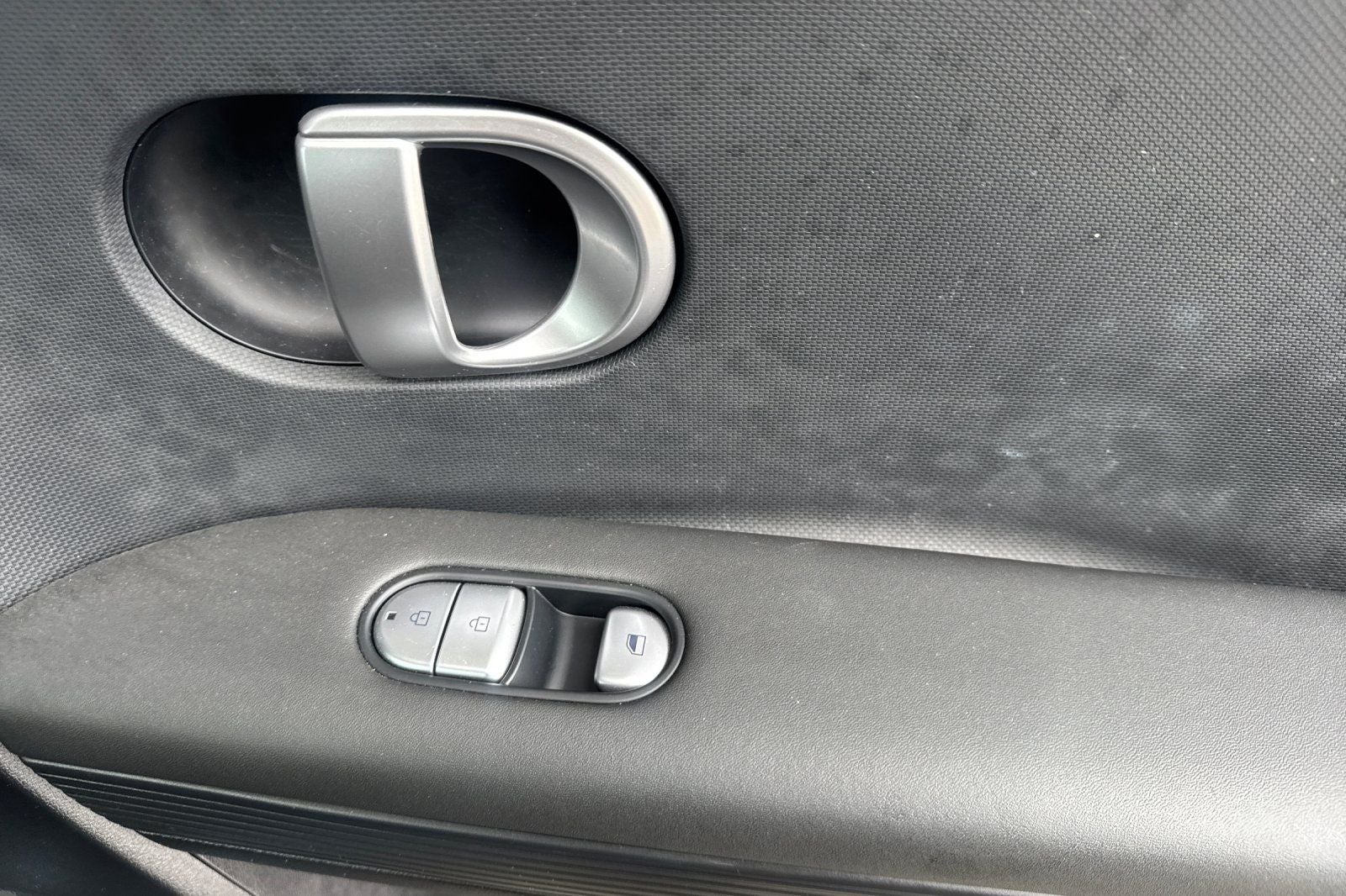 2024 Hyundai IONIQ 5 SE