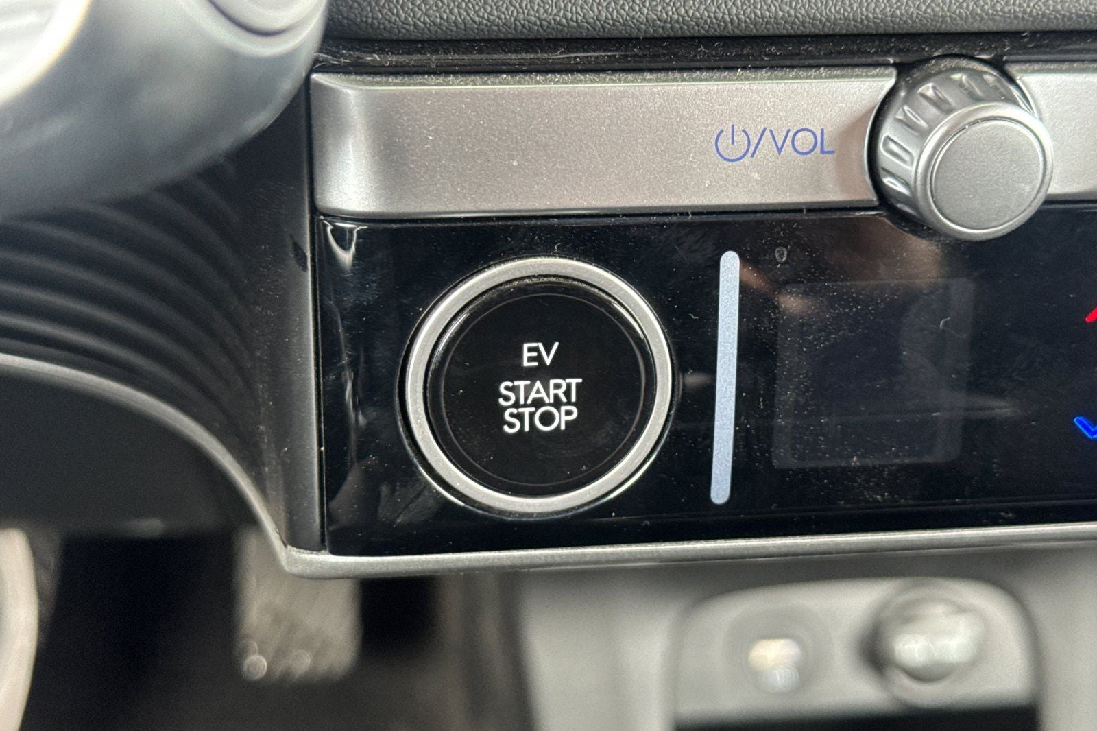 2024 Hyundai IONIQ 5 SE