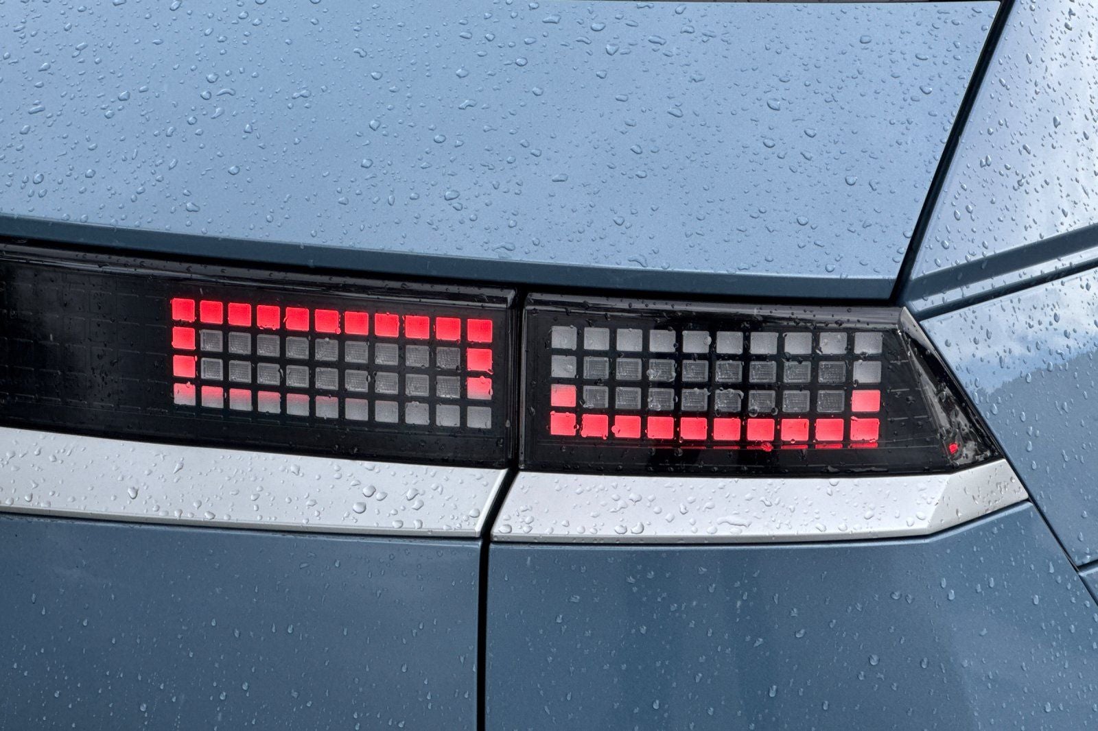 2024 Hyundai IONIQ 5 SE