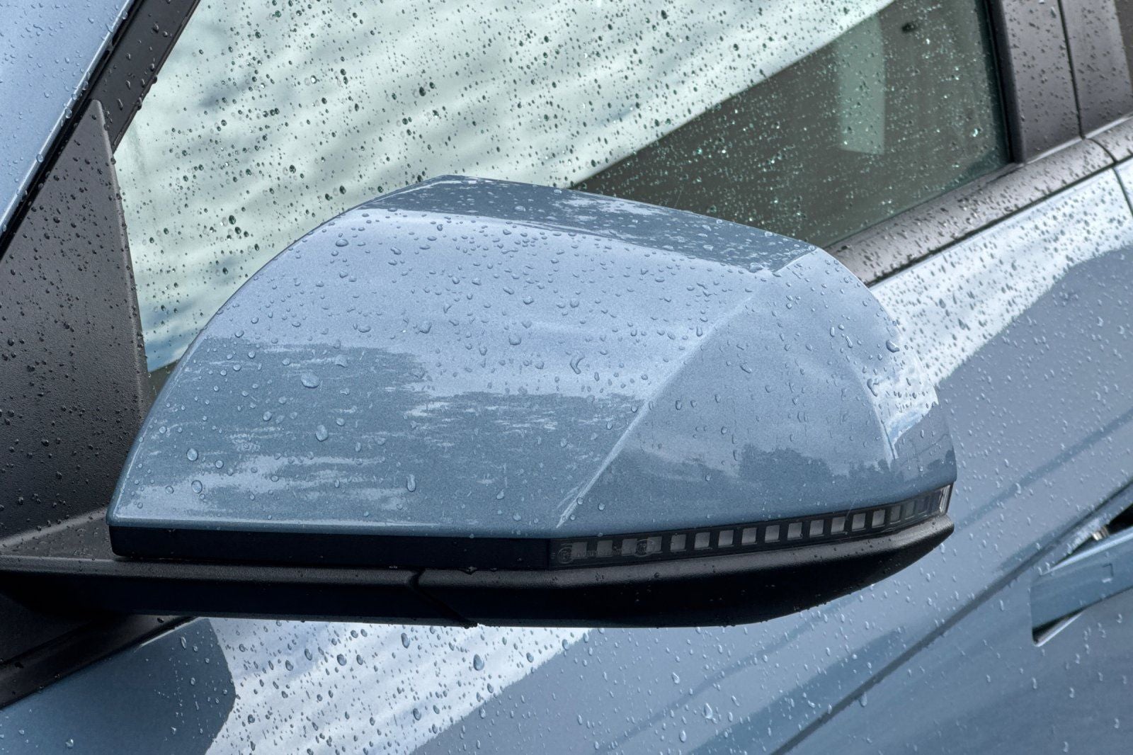 2024 Hyundai IONIQ 5 SE