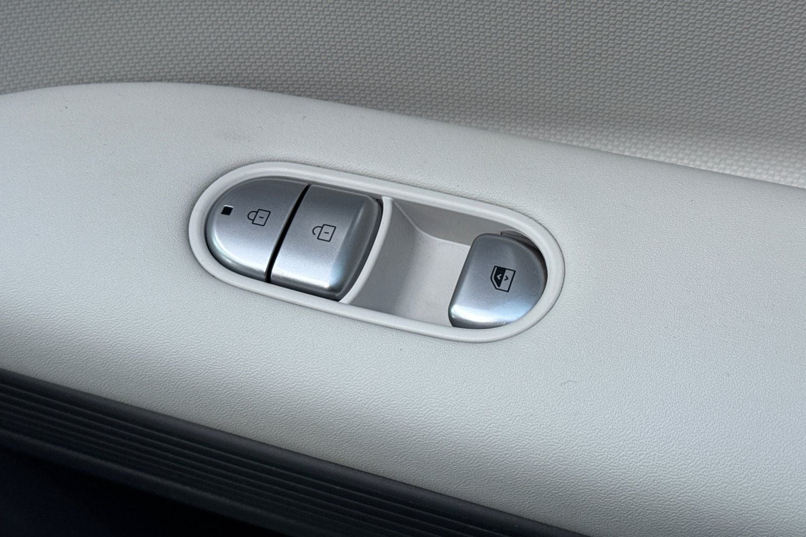 2024 Hyundai IONIQ 5 SEL SEL