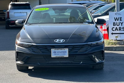 2025 Hyundai Elantra SEL Sport