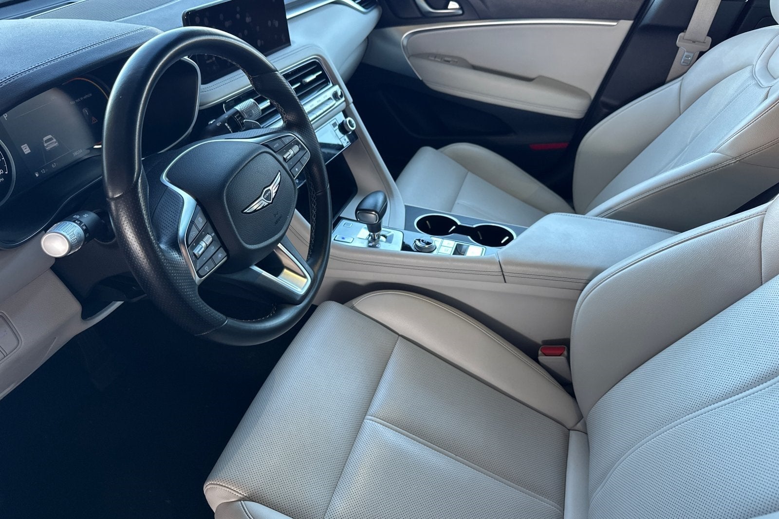 2024 Genesis G70 2.5T