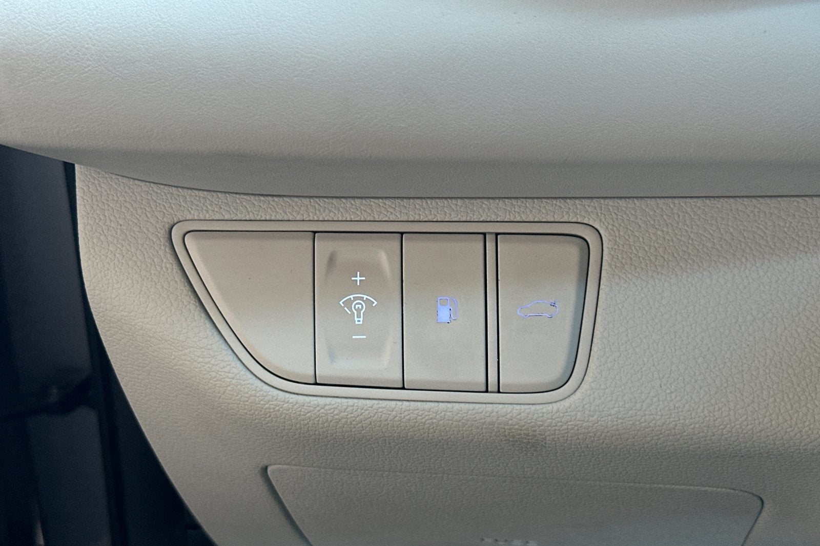 2024 Genesis G70 2.5T