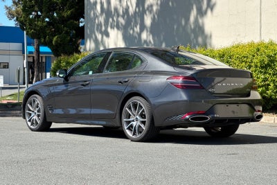 2025 Genesis G70 2.5T
