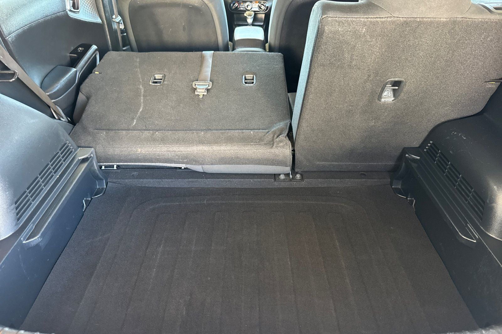 2023 Kia Soul LX TECHNOLOGY