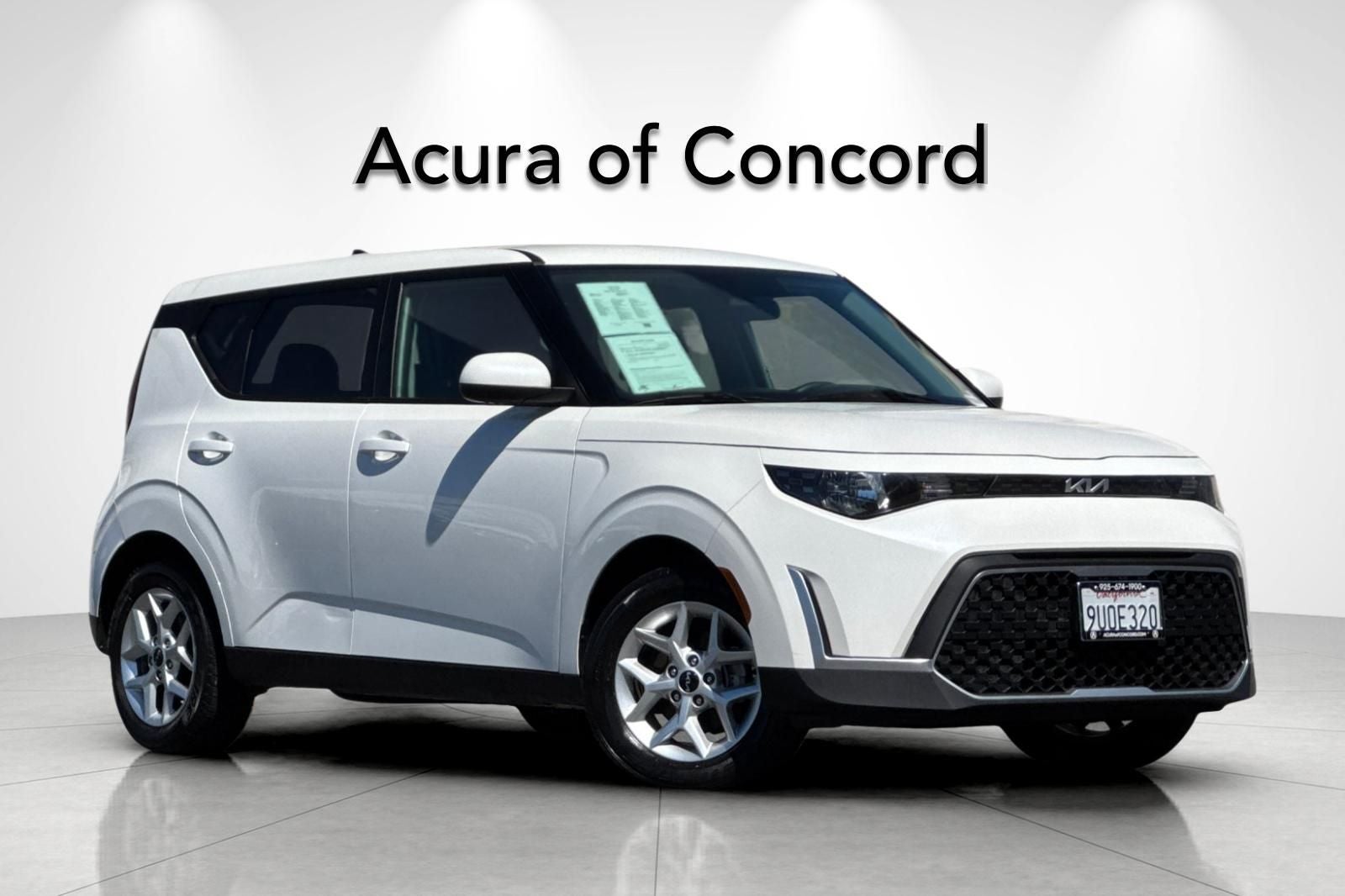 2023 Kia Soul LX TECHNOLOGY