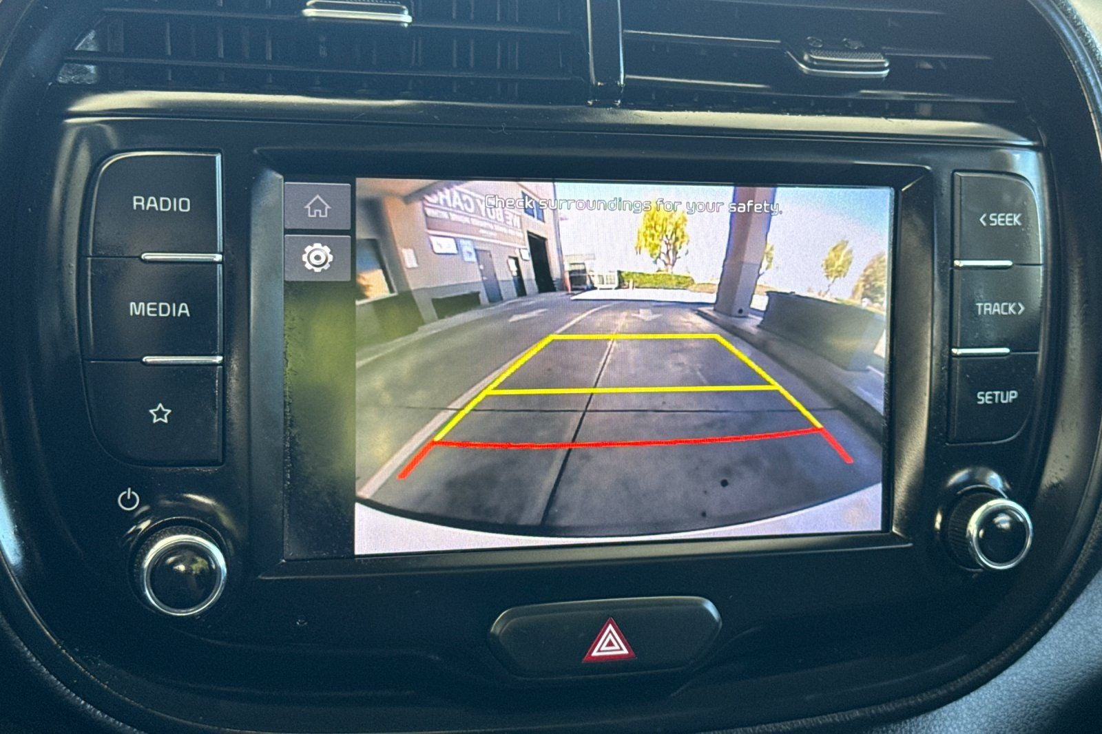 2023 Kia Soul LX TECHNOLOGY