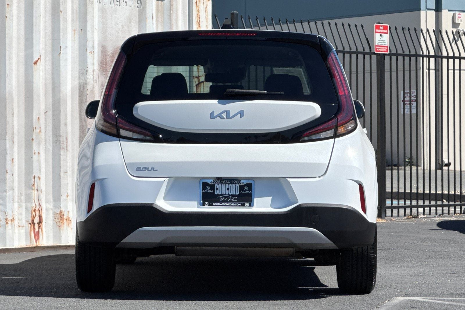2023 Kia Soul LX TECHNOLOGY