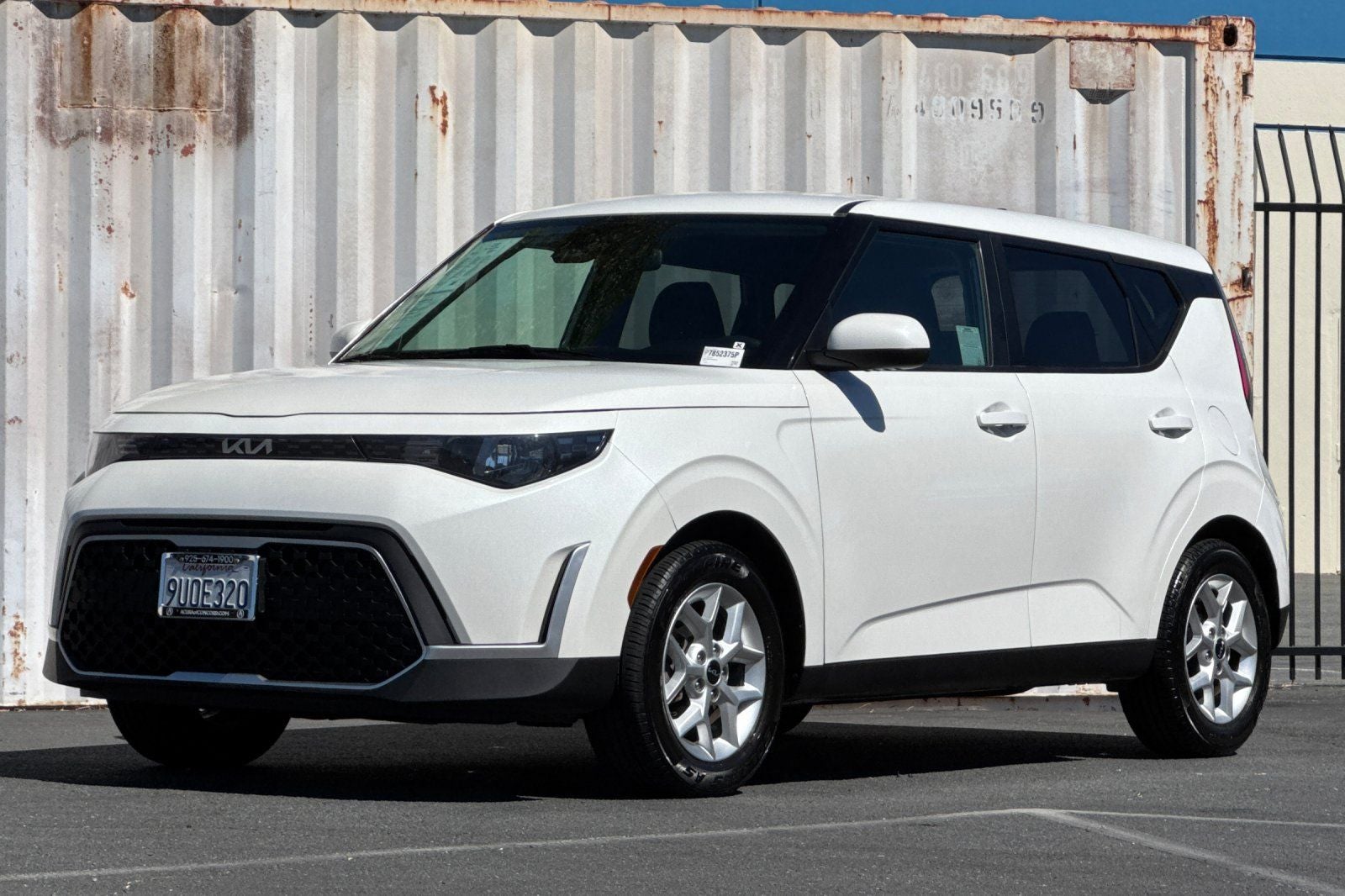 2023 Kia Soul LX TECHNOLOGY