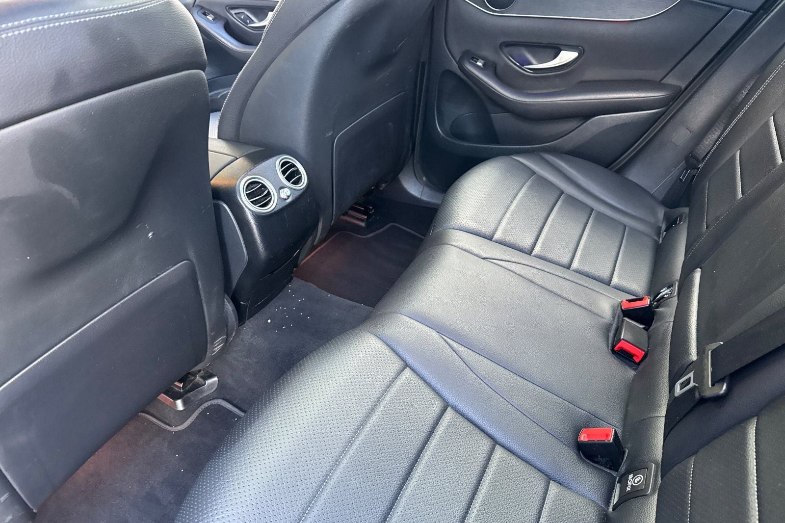 2022 Mercedes-Benz GLC GLC 300 CLC 300