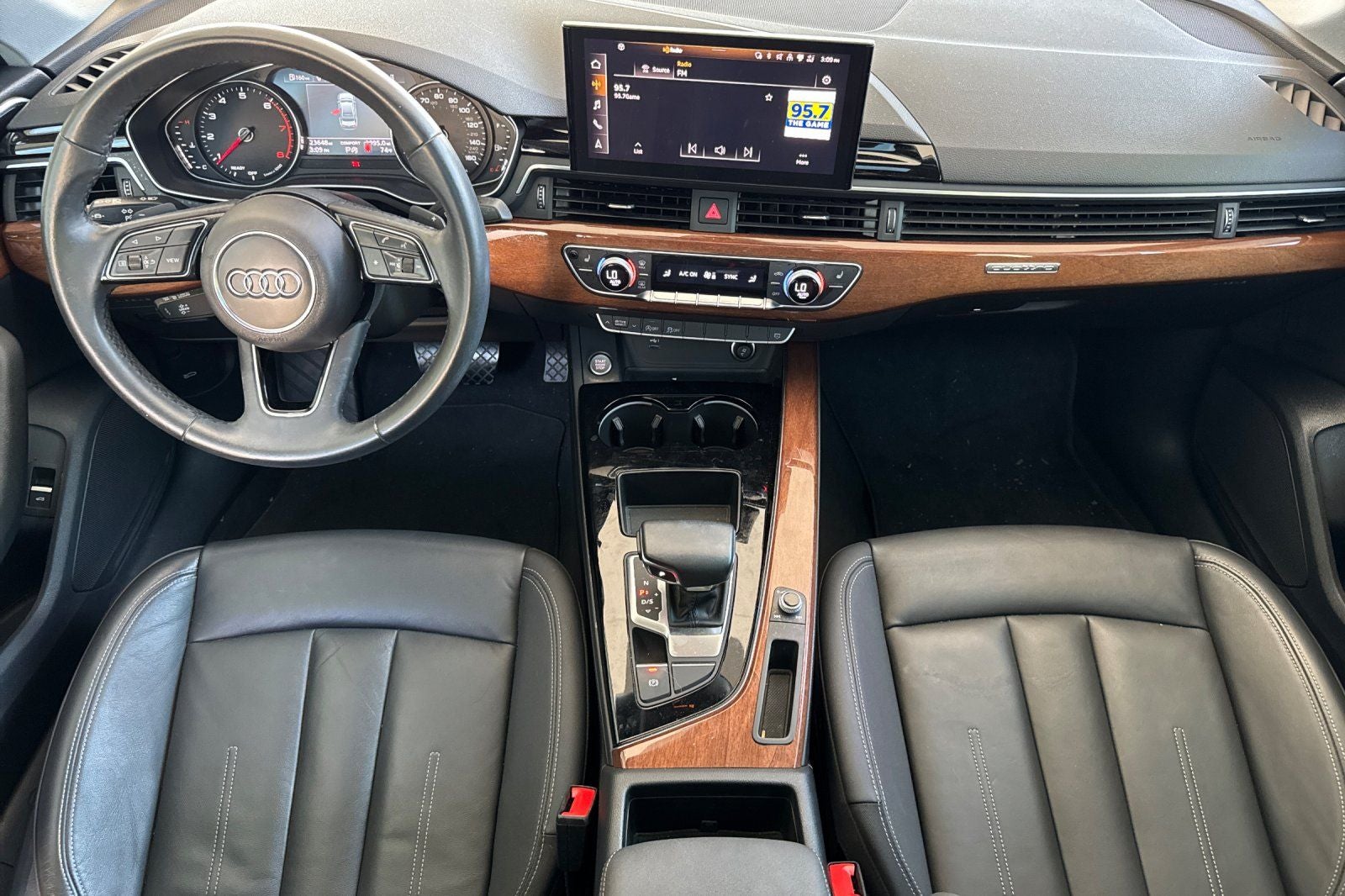 2022 Audi A4 40 Premium quattro