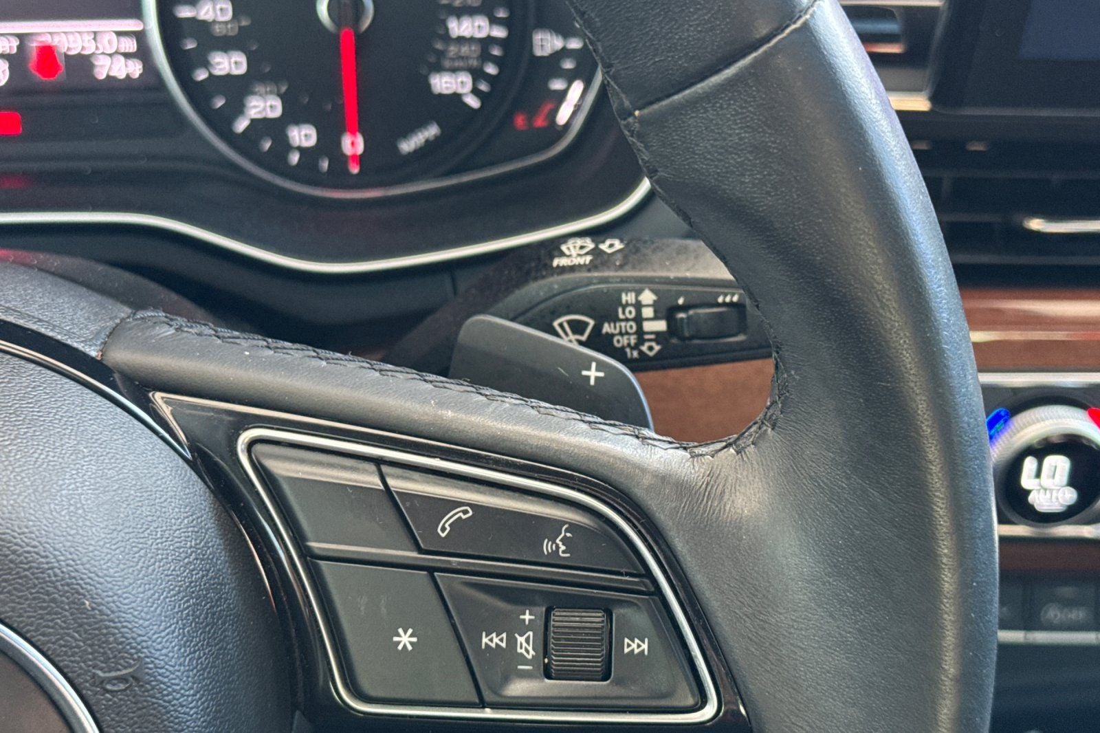 2022 Audi A4 40 Premium quattro