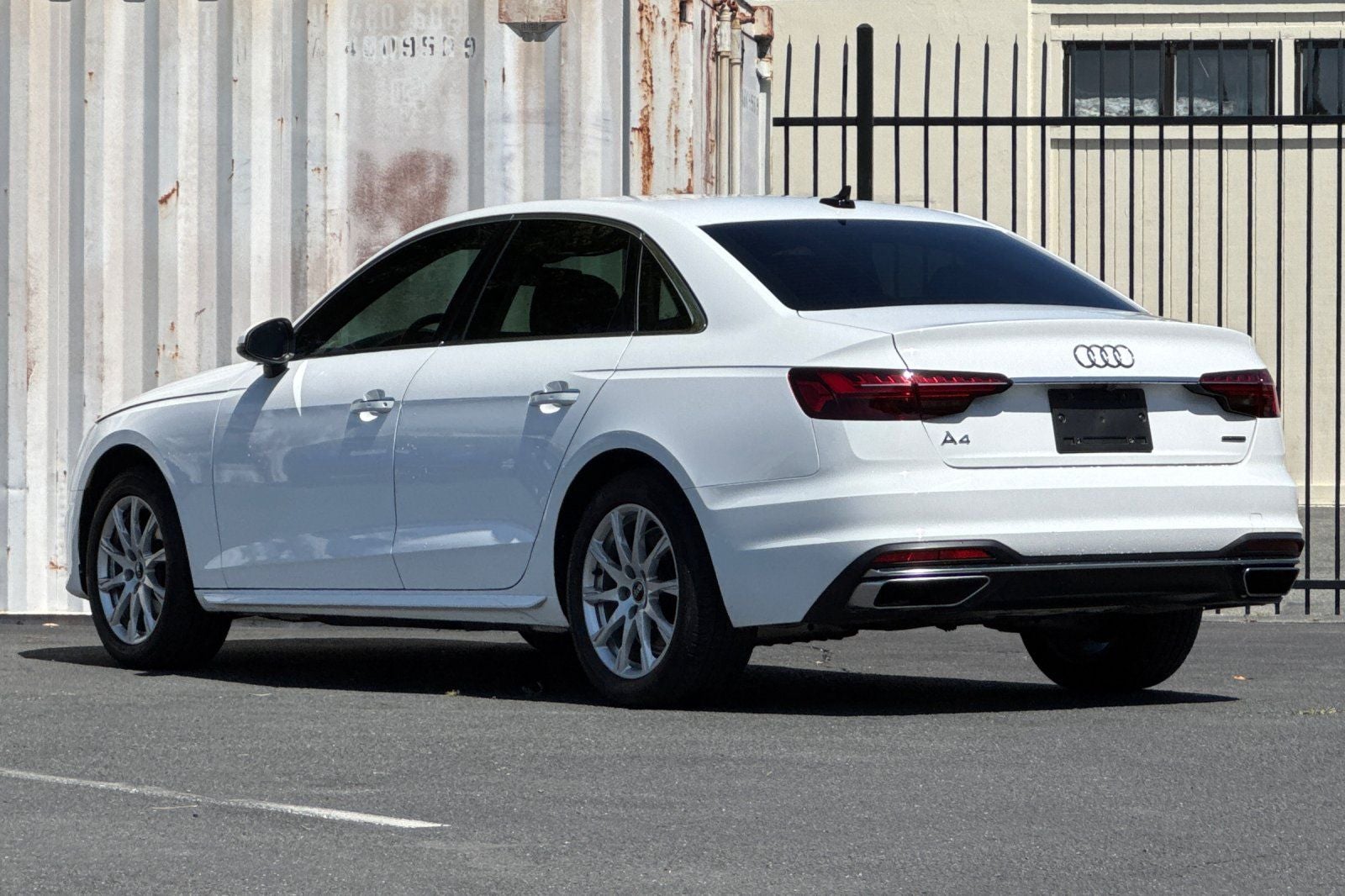 2022 Audi A4 40 Premium quattro