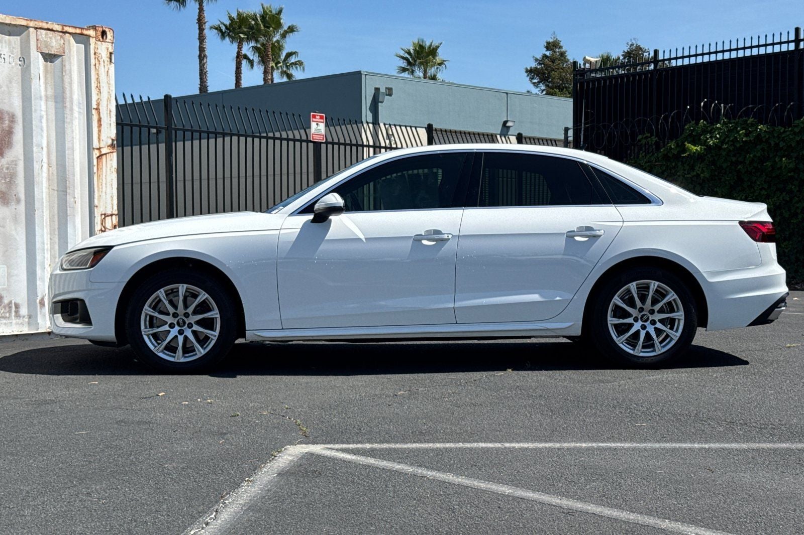2022 Audi A4 40 Premium quattro