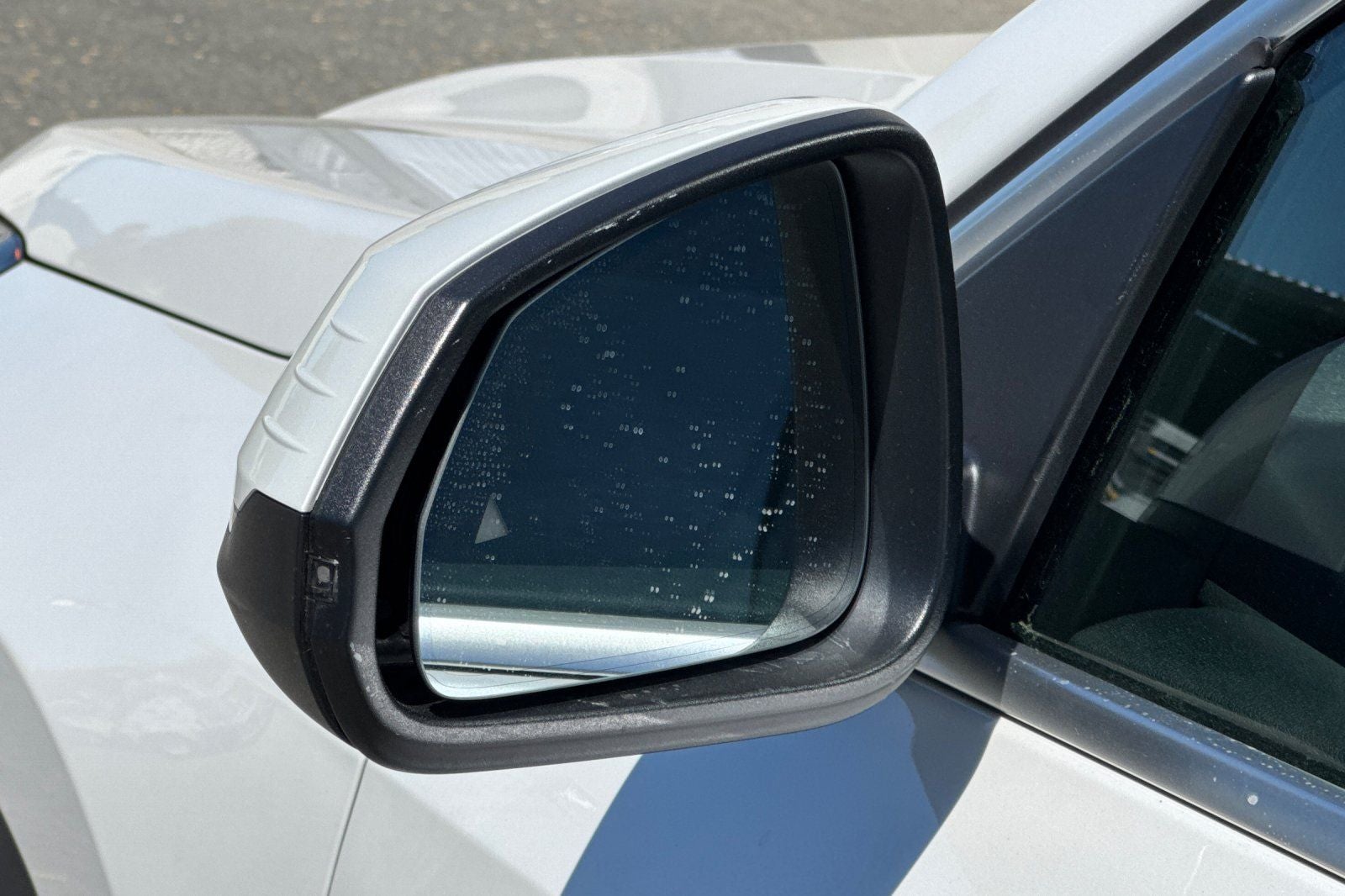 2023 BMW X1 xDrive28i XDRIVE