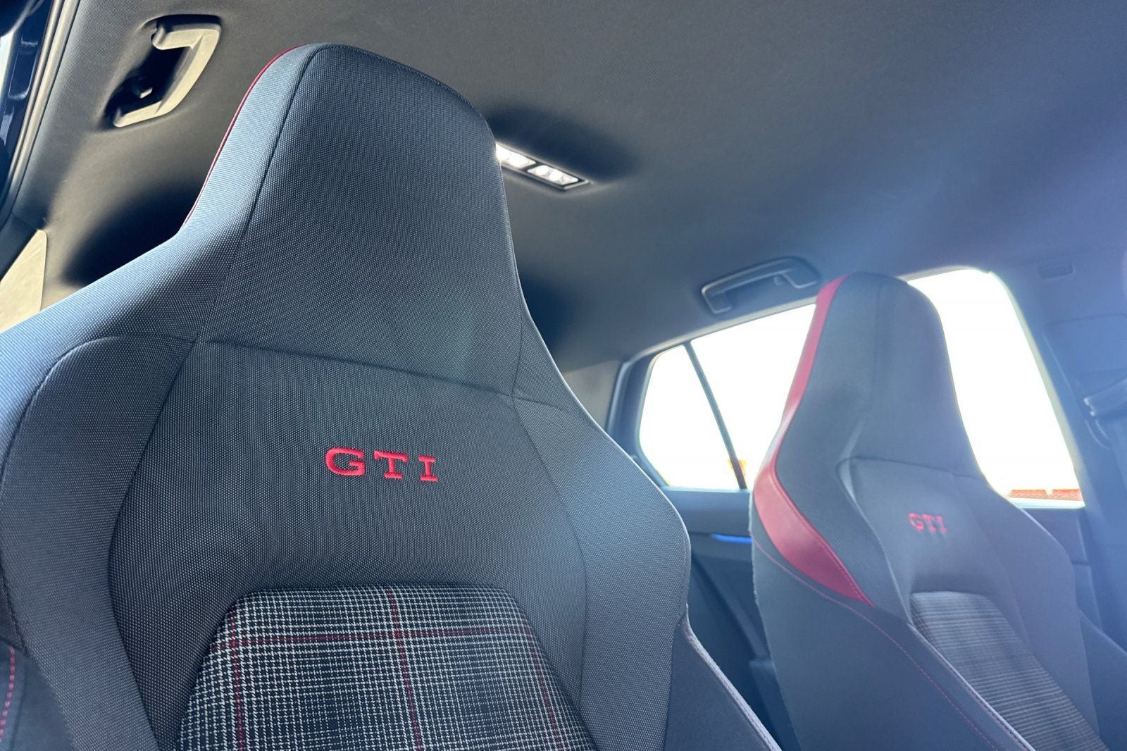 2024 Volkswagen Golf GTI 2.0T S