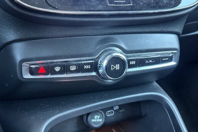 2023 Volvo XC40 B4 Plus Dark Theme