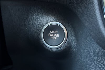 2023 Volvo XC40 B4 Plus Dark Theme