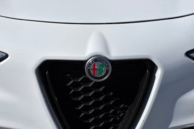 2022 Alfa Romeo Stelvio Veloce