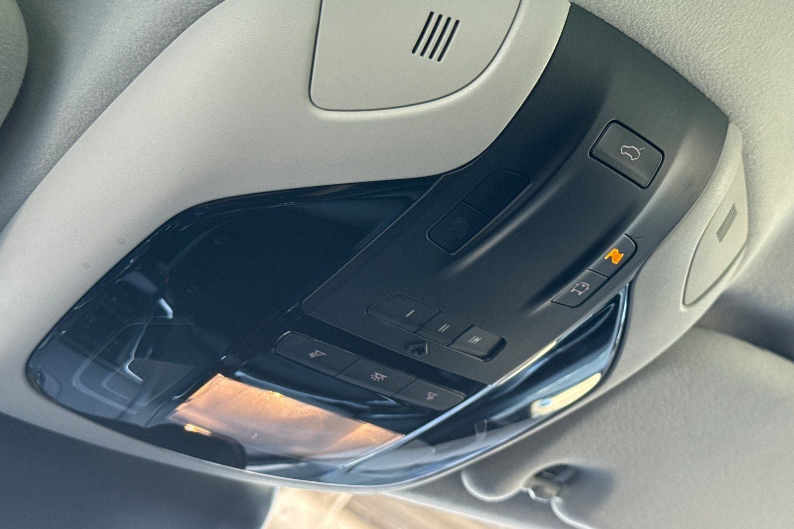 2017 Maserati Levante Base